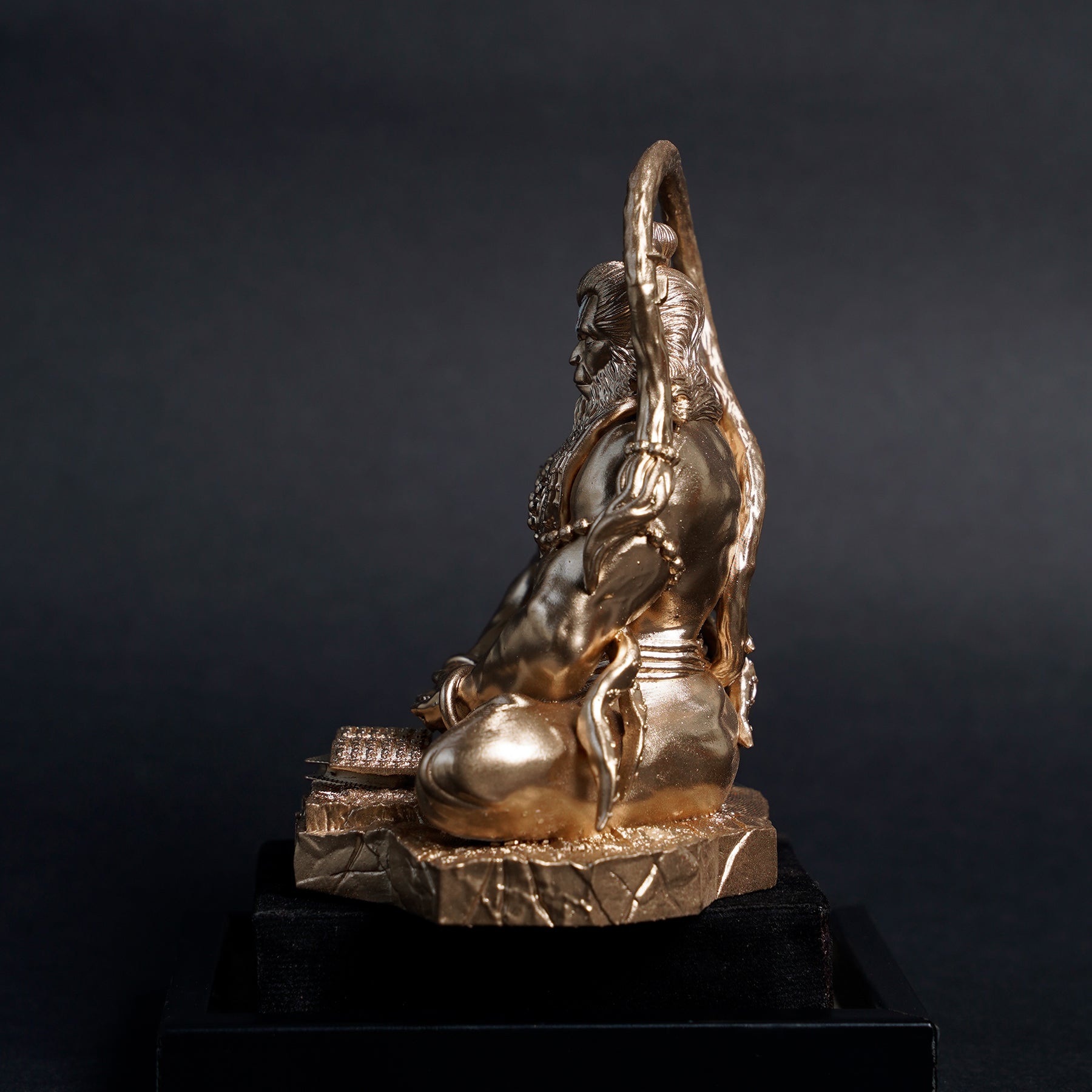Pavan Sut Hanuman Ji — The Road Guardian | Seated Blessing Pose | Car Dashboard Idol