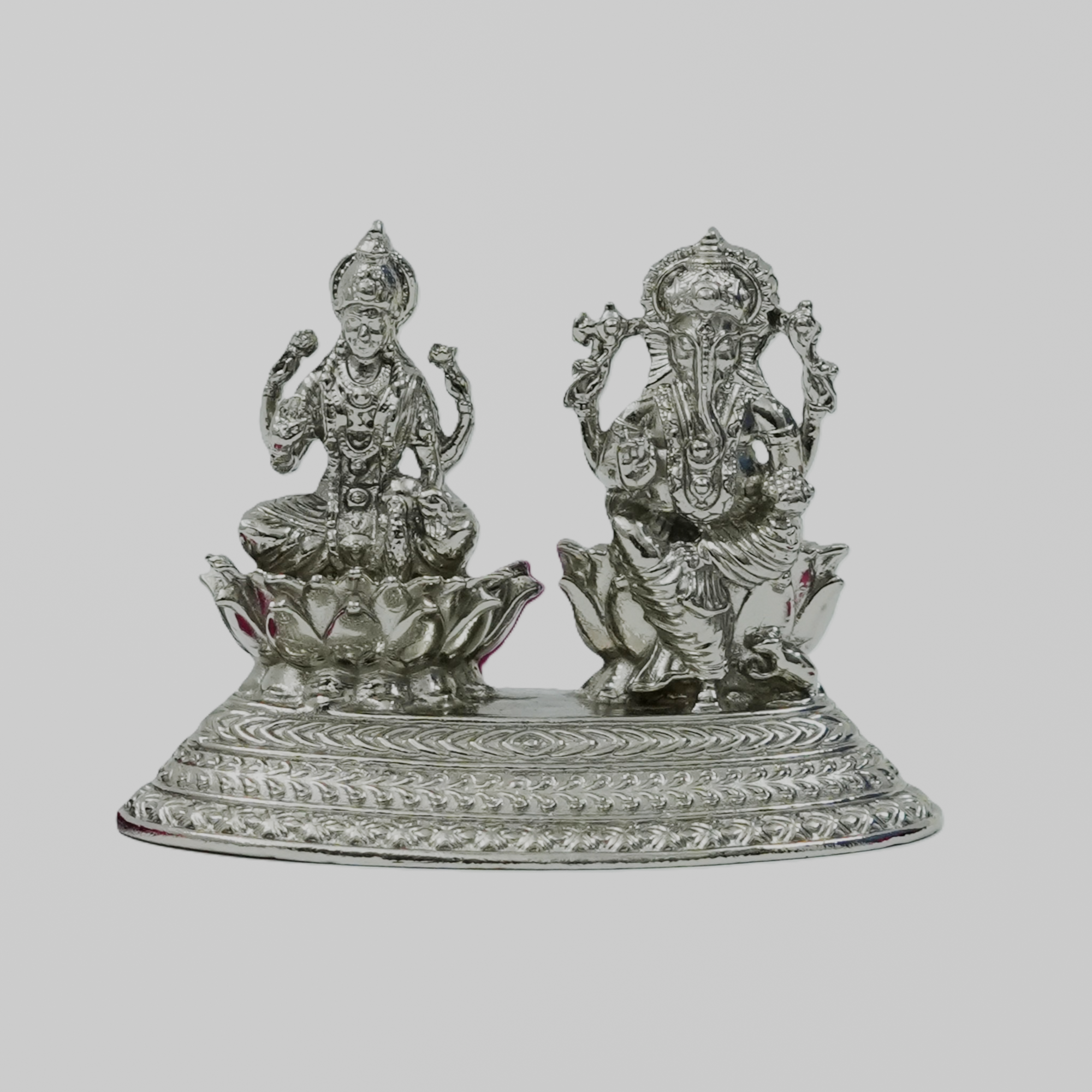 Brass Lakshmi Ganesh Idol in Silver Finish – Auspicious Home Décor & Gifting