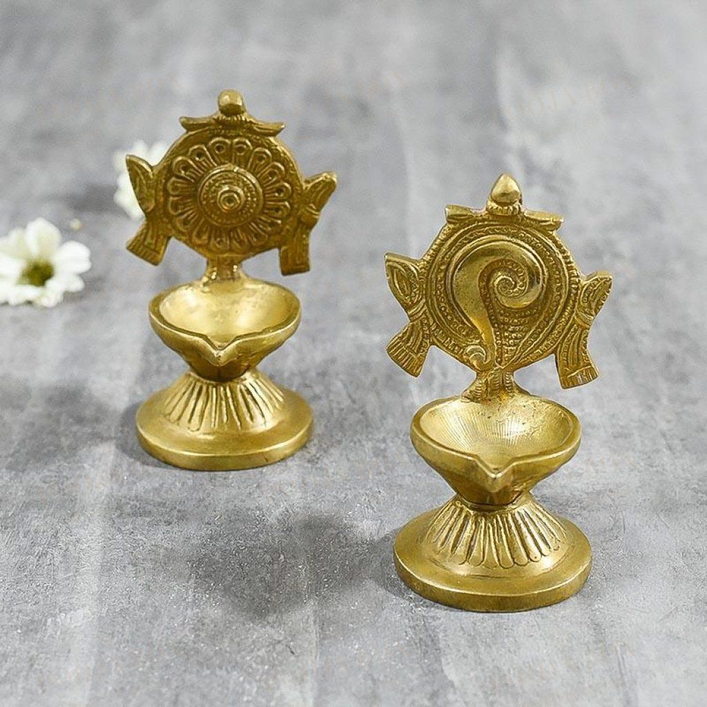 Shankh Brass Diya (Set of 2)