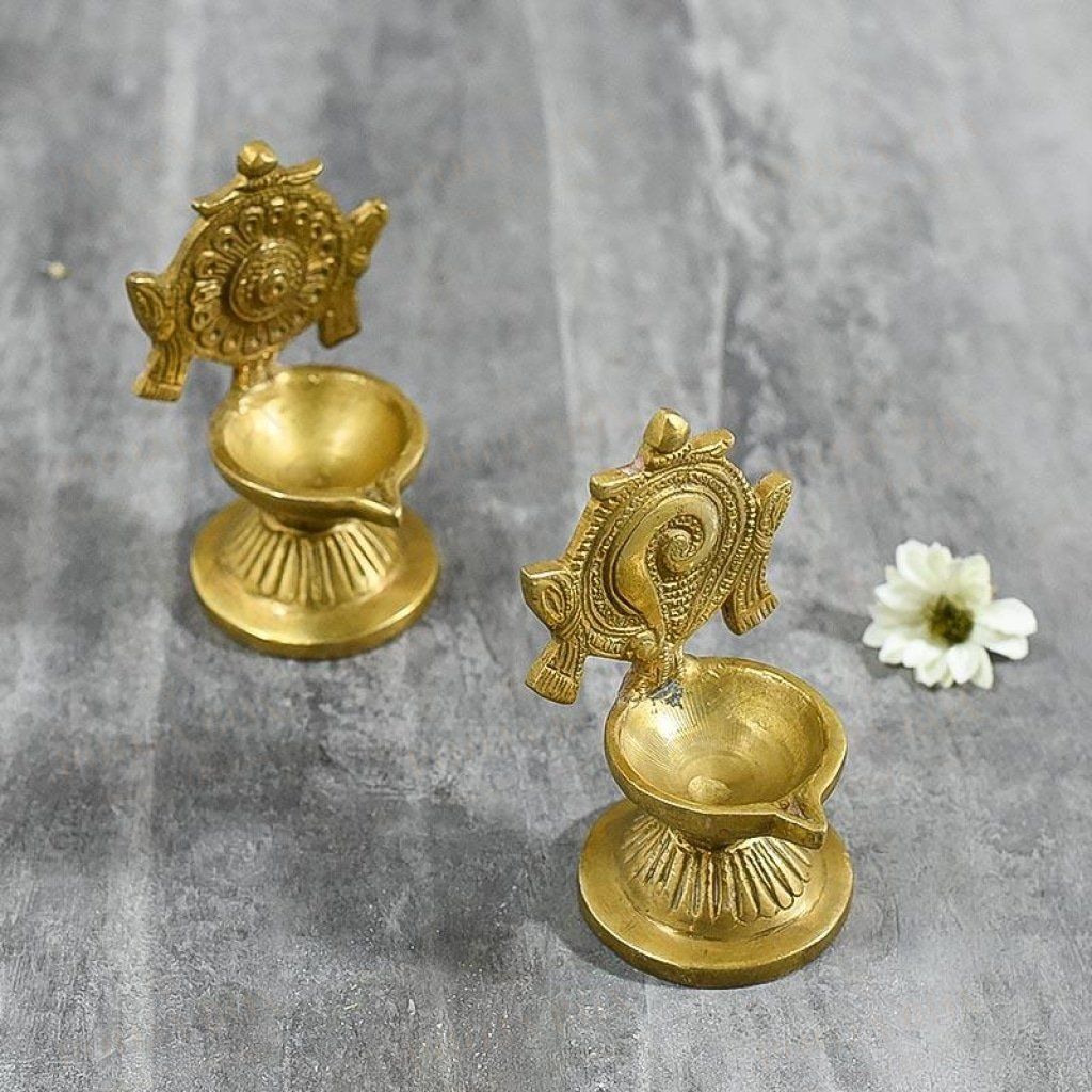 Shankh Brass Diya (Set of 2)